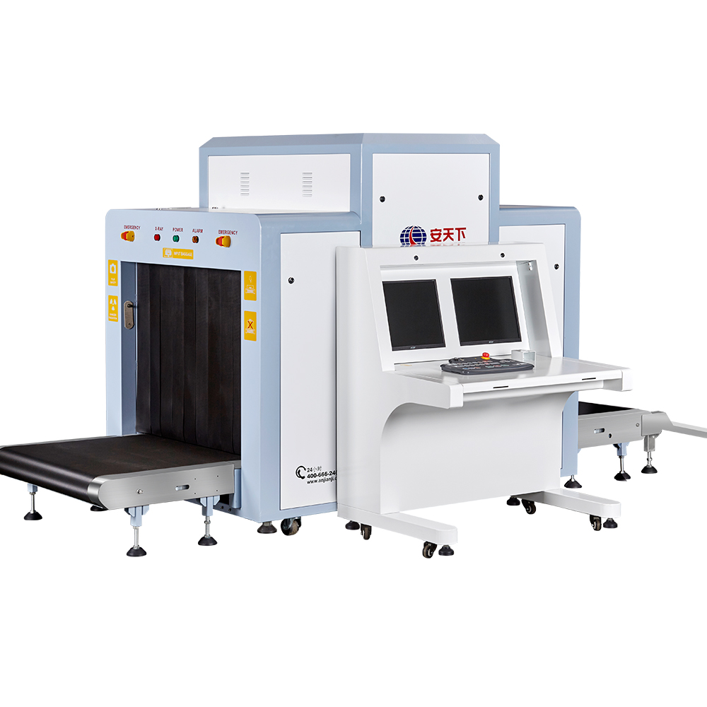 X-Ray Baggage Scanner in Airport for Security Screening
