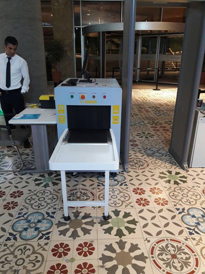 X-Ray Baggage Scanner for Security Screening